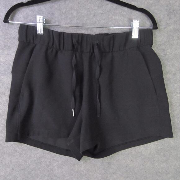 Lululemon Shorts Womens 6 Black Drawstring Waist Pockets Athletic Running Casual - Picture 1 of 6